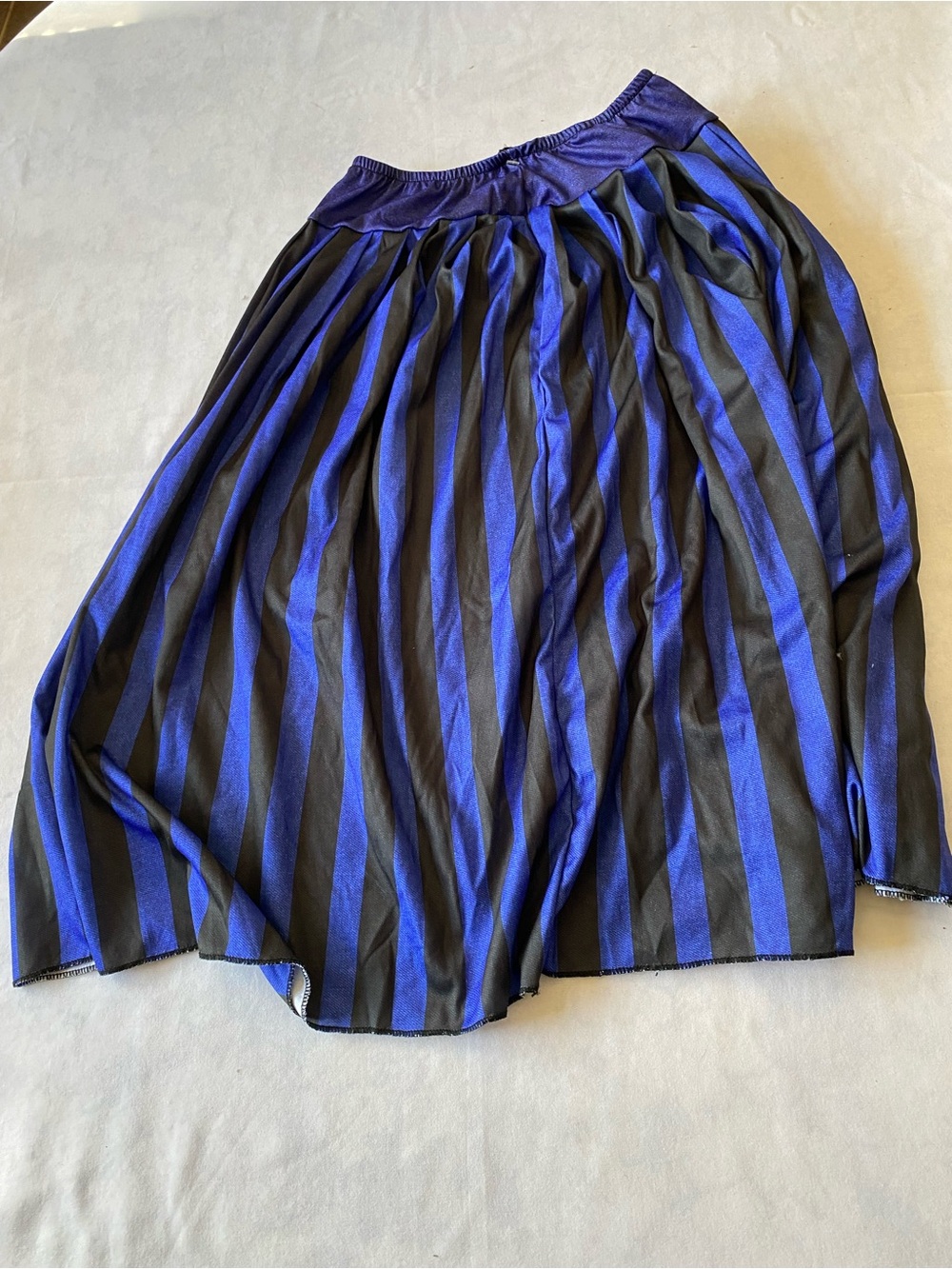 NWOT Wednesday Halloween Costume Skirt Size Kids Large - Picture 2 of 3